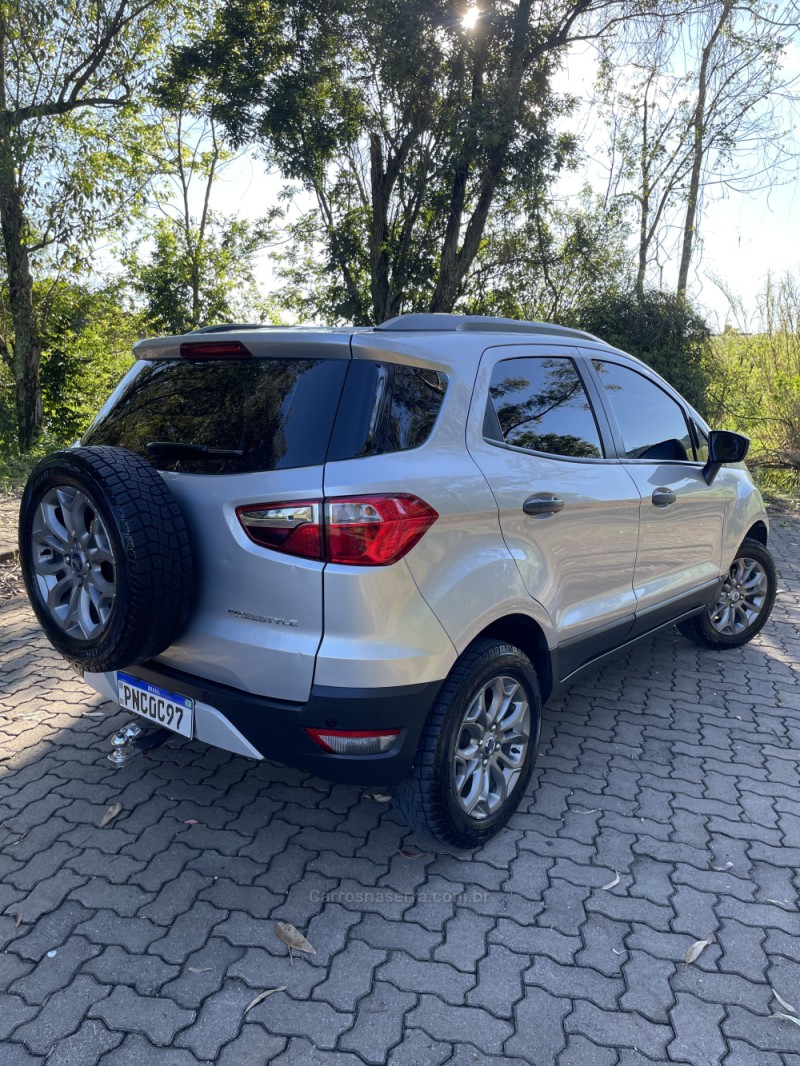 ECOSPORT 1.6 FREESTYLE 8V FLEX 4P MANUAL - 2015 - ARROIO DO MEIO