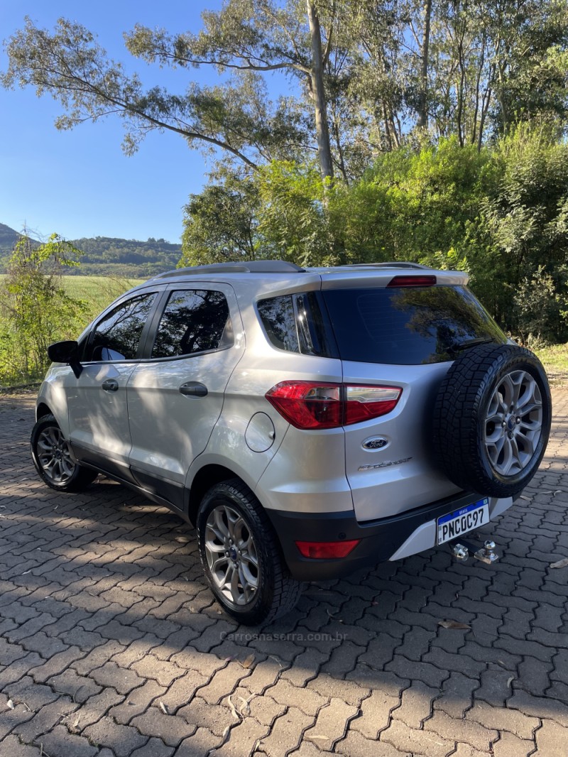 ECOSPORT 1.6 FREESTYLE 8V FLEX 4P MANUAL - 2015 - ARROIO DO MEIO