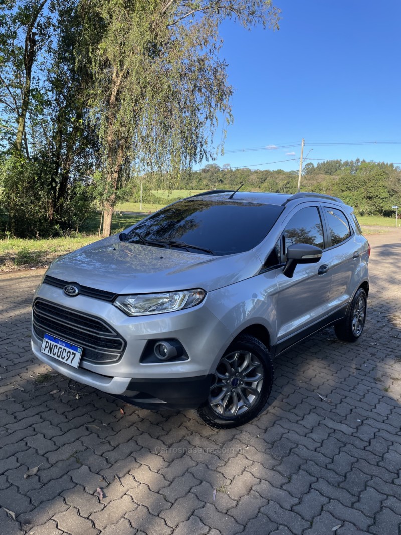 ECOSPORT 1.6 FREESTYLE 8V FLEX 4P MANUAL - 2015 - ARROIO DO MEIO