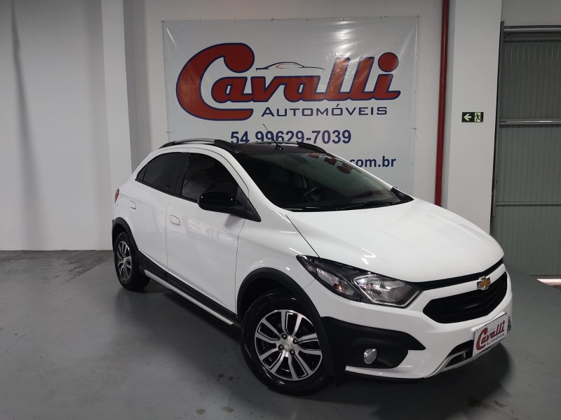 ONIX 1.4 MPFI ACTIV 8V FLEX 4P MANUAL - 2018 - CAXIAS DO SUL