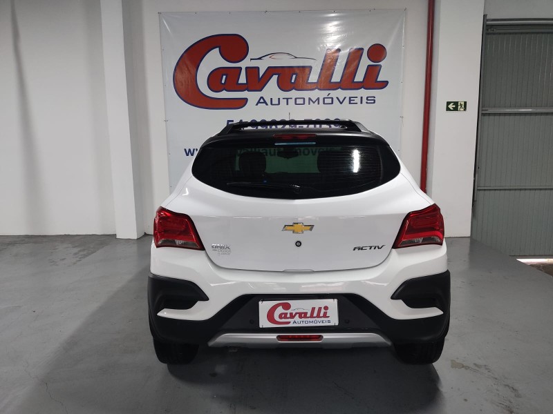 ONIX 1.4 MPFI ACTIV 8V FLEX 4P MANUAL - 2018 - CAXIAS DO SUL