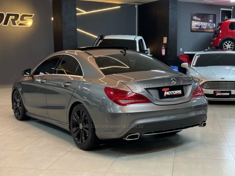 CLA 200 1.6 FIRST EDITION TURBO GASOLINA 4P AUTOMATIZADO - 2014 - NOVO HAMBURGO