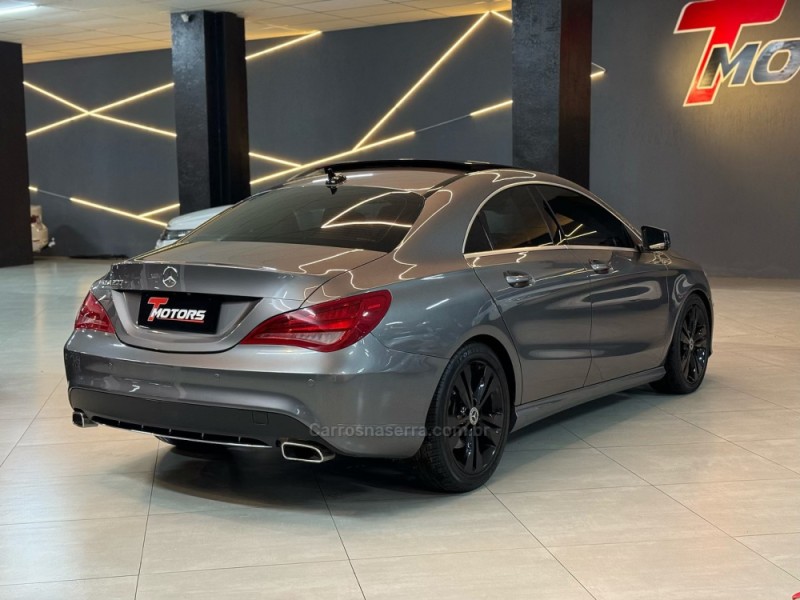 CLA 200 1.6 FIRST EDITION TURBO GASOLINA 4P AUTOMATIZADO - 2014 - NOVO HAMBURGO