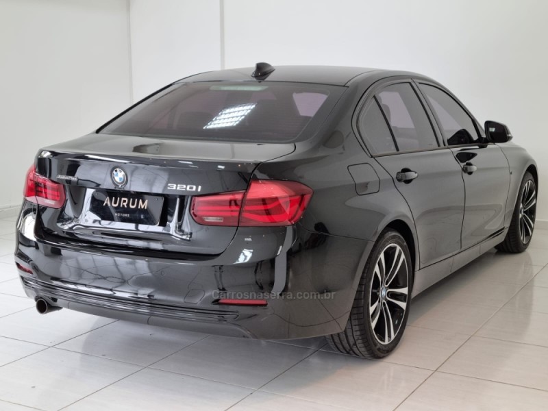 320I 2.0 SPORT 16V TURBO ACTIVE FLEX 4P AUTOMÁTICO - 2018 - CAXIAS DO SUL