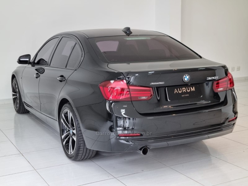 320I 2.0 SPORT 16V TURBO ACTIVE FLEX 4P AUTOMÁTICO - 2018 - CAXIAS DO SUL