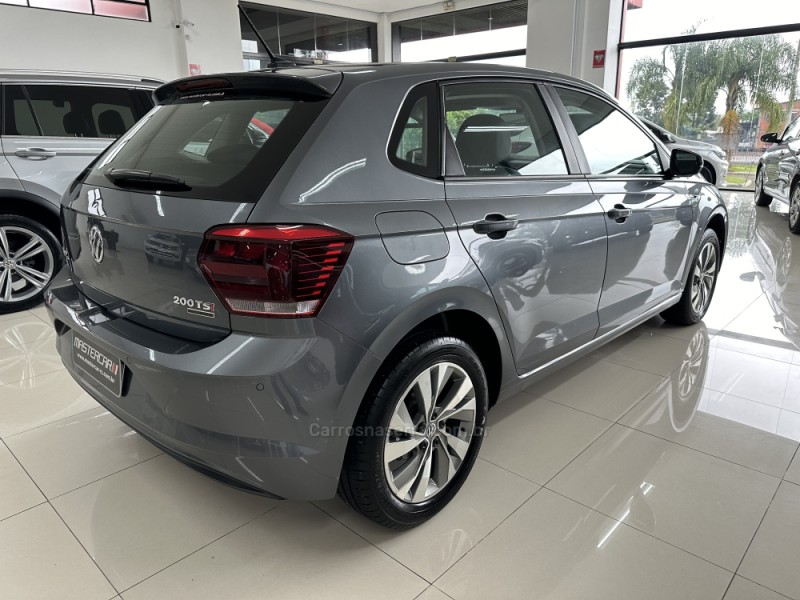 POLO 1.0	200 TSI HIGHLINE AUTOMÁTICO  - 2019 - CHARQUEADAS