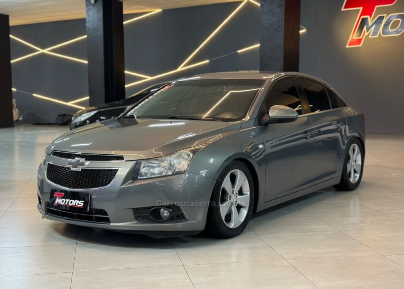 CRUZE 1.8 LT 16V FLEX 4P AUTOMÁTICO - 2013 - NOVO HAMBURGO