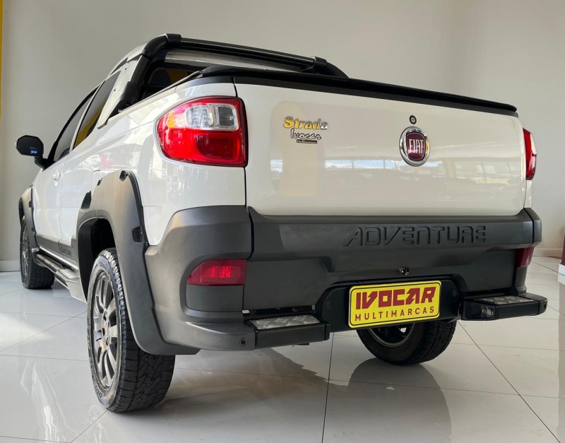 STRADA 1.8 MPI ADVENTURE CD 16V FLEX 3P MANUAL - 2019 - VACARIA