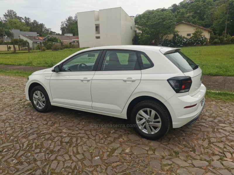 POLO 1.0 TSI FLEX 4P MANUAL - 2023 - SãO SEBASTIãO DO CAí