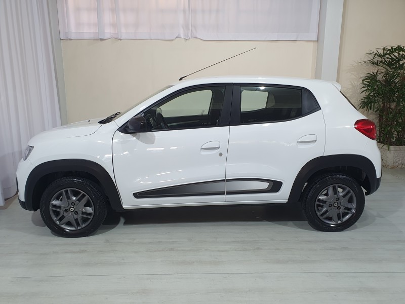 KWID 1.0 12V SCE FLEX INTENSE MANUAL - 2020 - BENTO GONçALVES