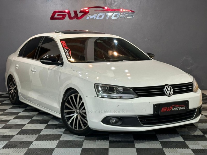 jetta 2.0 tsi highline 200cv gasolina 4p tiptronic 2012 novo hamburgo