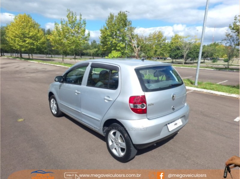 FOX 1.6 MI PLUS 8V FLEX 4P MANUAL - 2010 - BENTO GONçALVES