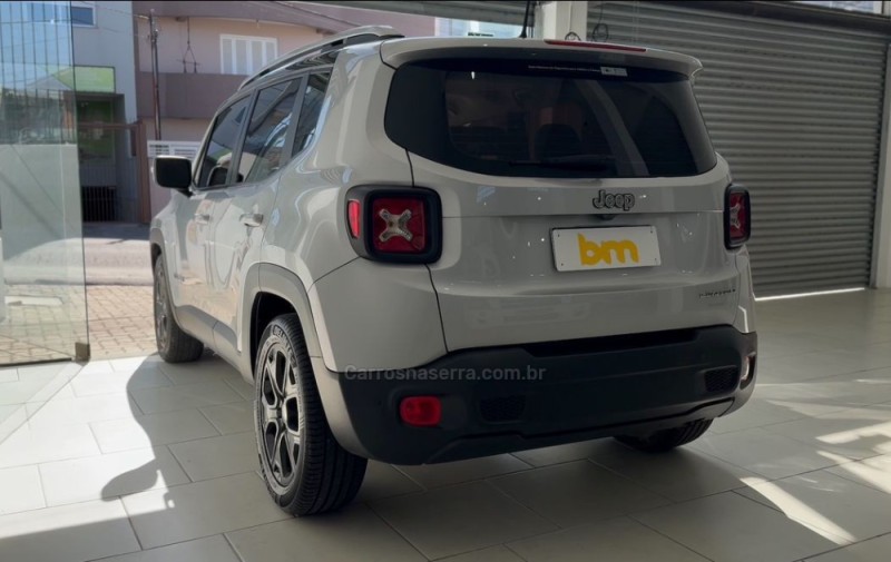 RENEGADE 1.8 16V FLEX LIMITED 4P AUTOMÁTICO - 2018 - CAXIAS DO SUL