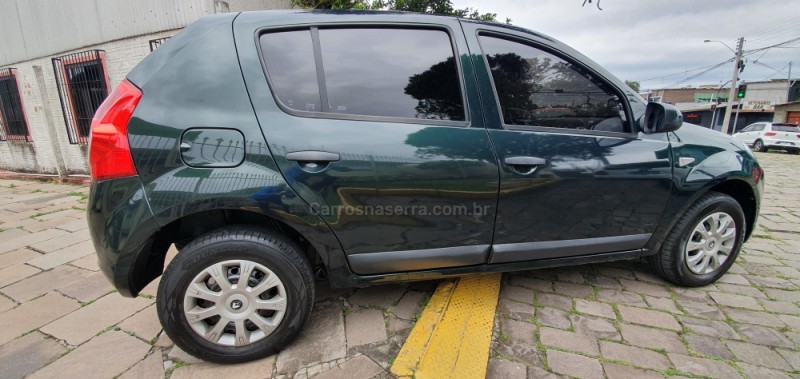 SANDERO 1.0 EXPRESSION 16V FLEX 4P MANUAL - 2011 - CAXIAS DO SUL