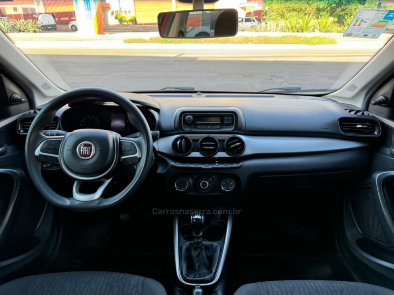 CRONOS 1.3 DRIVE 8V FLEX 4P MANUAL - 2020 - NOVO HAMBURGO