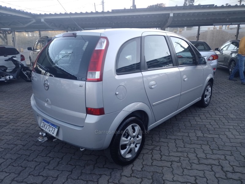 MERIVA 1.8 MPFI CD 8V GASOLINA 4P MANUAL - 2004 - BENTO GONçALVES