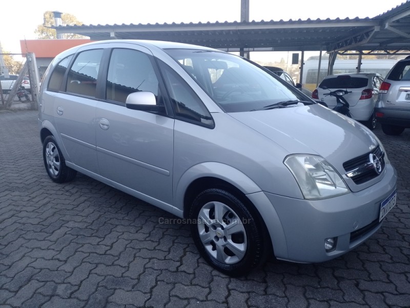 MERIVA 1.8 MPFI CD 8V GASOLINA 4P MANUAL - 2004 - BENTO GONçALVES