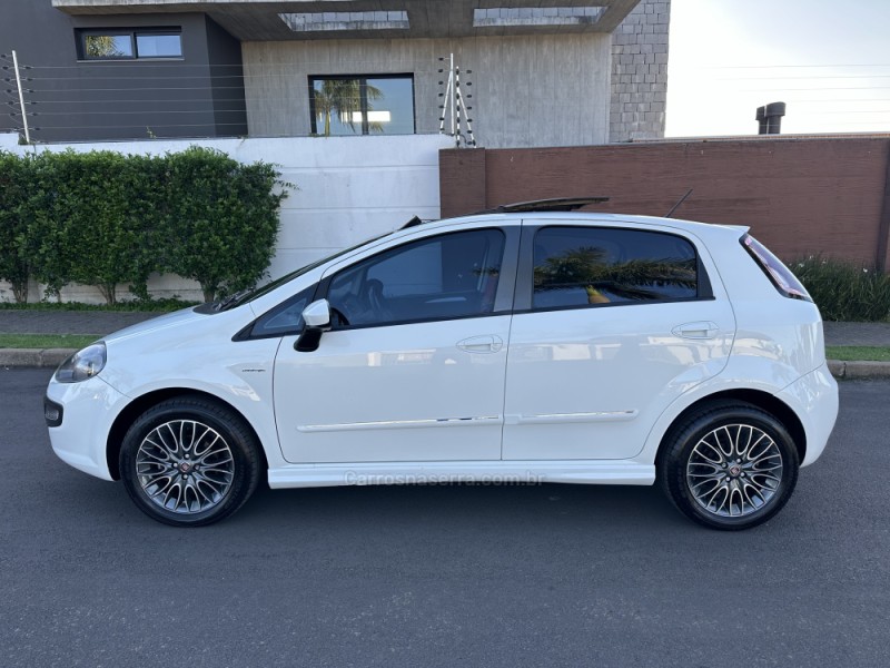 PUNTO 1.8 SPORTING 16V FLEX 4P AUTOMATIZADO - 2013 - SãO LEOPOLDO