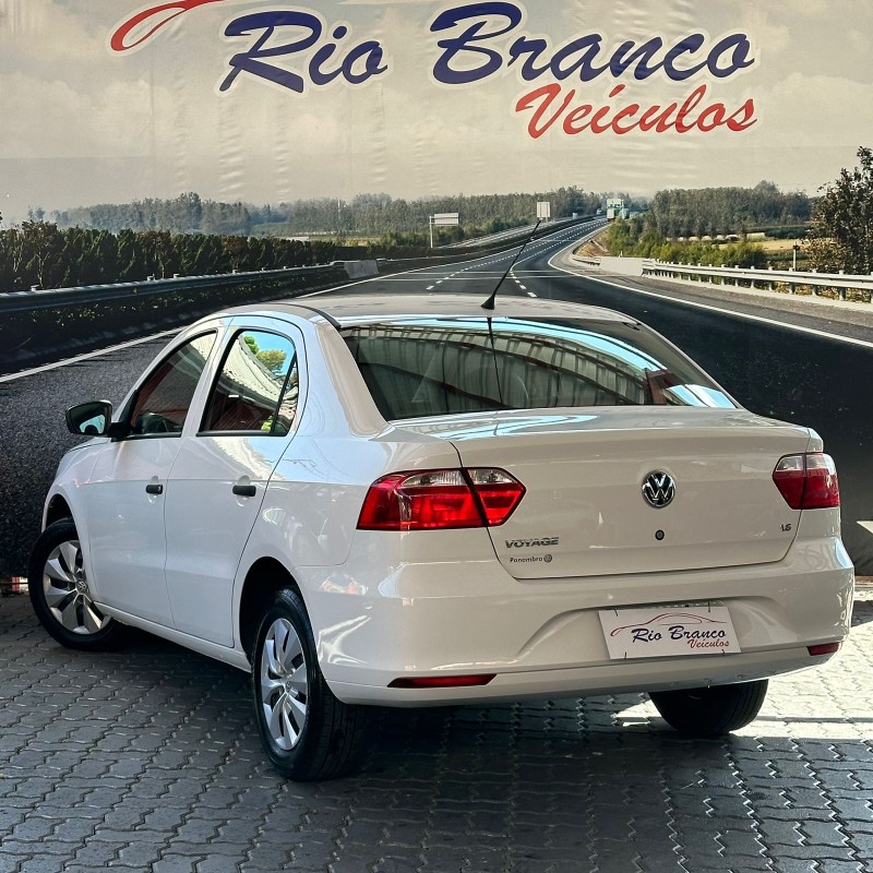 VOYAGE 1.6 MI CITY 8V FLEX 4P MANUAL - 2014 - CAXIAS DO SUL