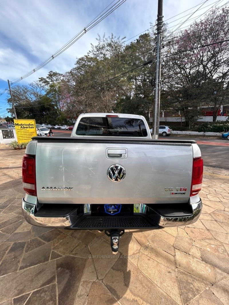 AMAROK 3.0 V6 TDI HIGHLINE CD DIESEL 4MOTION AUTOMÁTICO - 2018 - NãO-ME-TOQUE