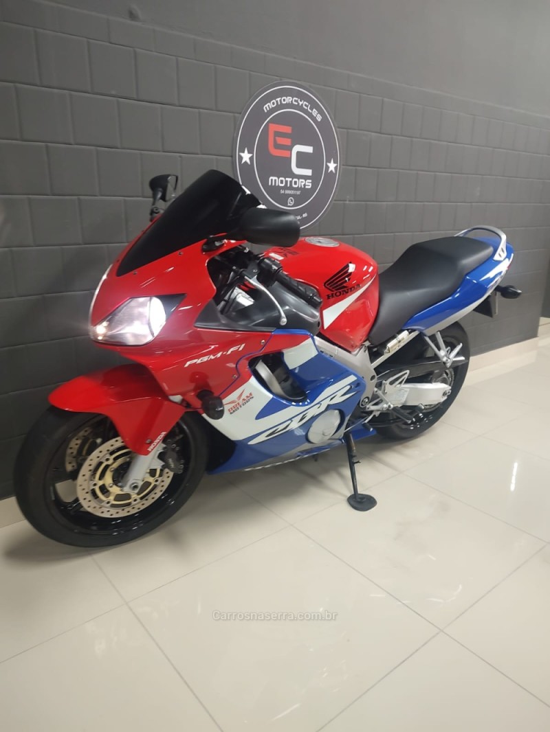 CBR 600F  - 2001 - CAXIAS DO SUL