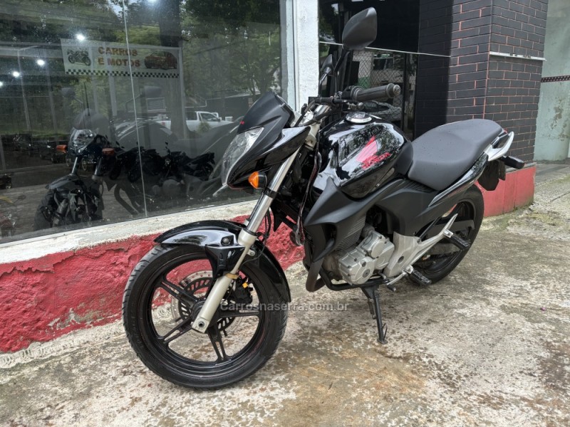 CB 300R  - 2011 - BENTO GONçALVES