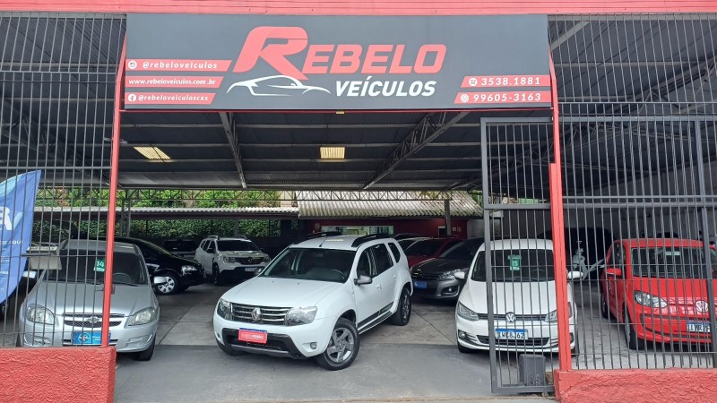 DUSTER 2.0 TECH ROAD II 4X4 16V FLEX 4P MANUAL - 2015 - CAXIAS DO SUL