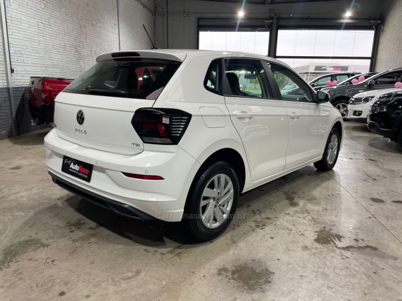 POLO 1.0 TSI FLEX 4P MANUAL - 2023 - VACARIA