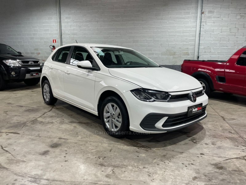 POLO 1.0 TSI FLEX 4P MANUAL - 2023 - VACARIA