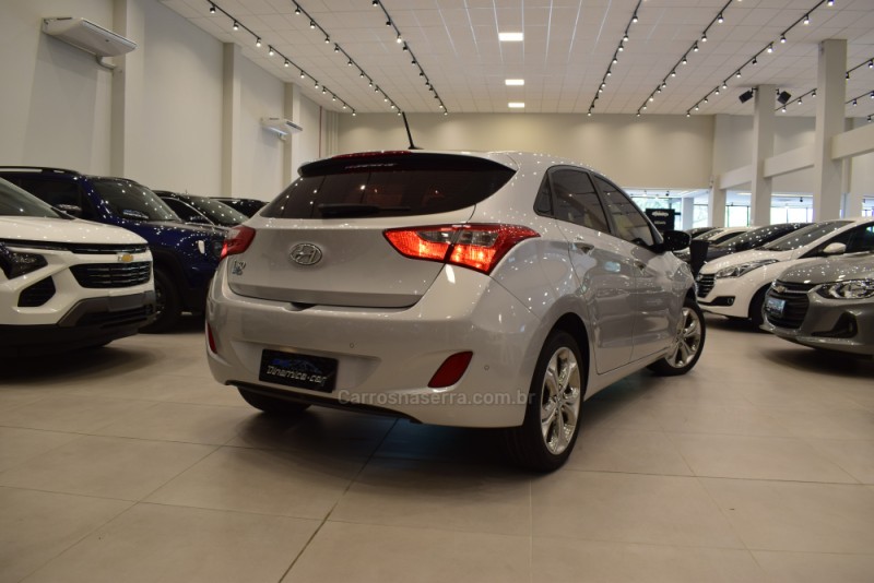 I30 1.8 MPI 16V GASOLINA 4P AUTOMATICO - 2014 - VENâNCIO AIRES