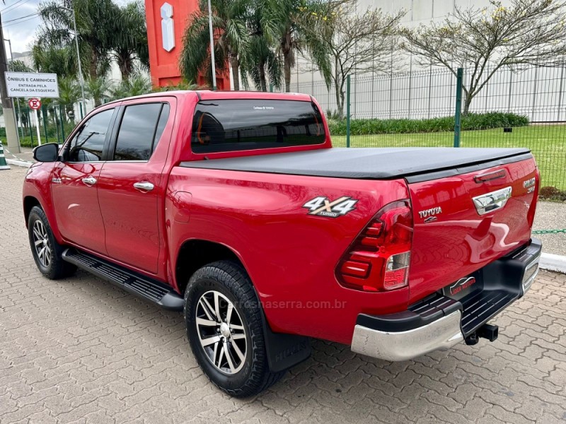 HILUX 2.8 SRX PLUS 4X4 CD TURBO DIESEL 4P AUTOMÁTICO - 2017 - ESTâNCIA VELHA