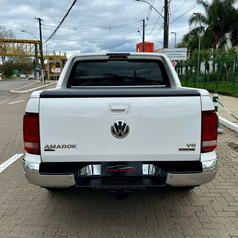 AMAROK 3.0 V6 EXTREME CD DIESEL 4X4 AT 4P AUTOMÁTICO - 2020 - ESTâNCIA VELHA