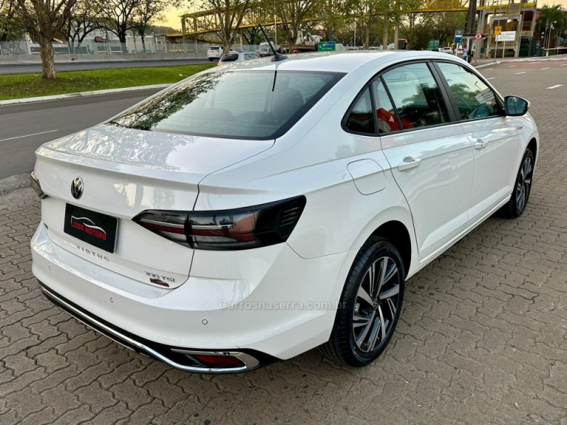 VIRTUS 1.0 200 TSI HIGHLINE AUTOMÁTICO - 2025 - ESTâNCIA VELHA