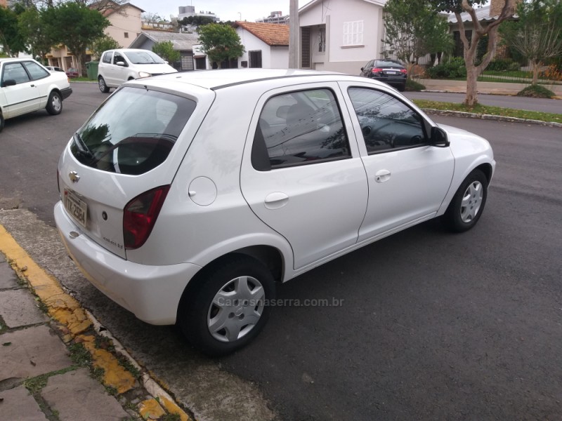 CELTA 1.0 VHCE LT 8V FLEX 4P MANUAL - 2013 - VERANóPOLIS