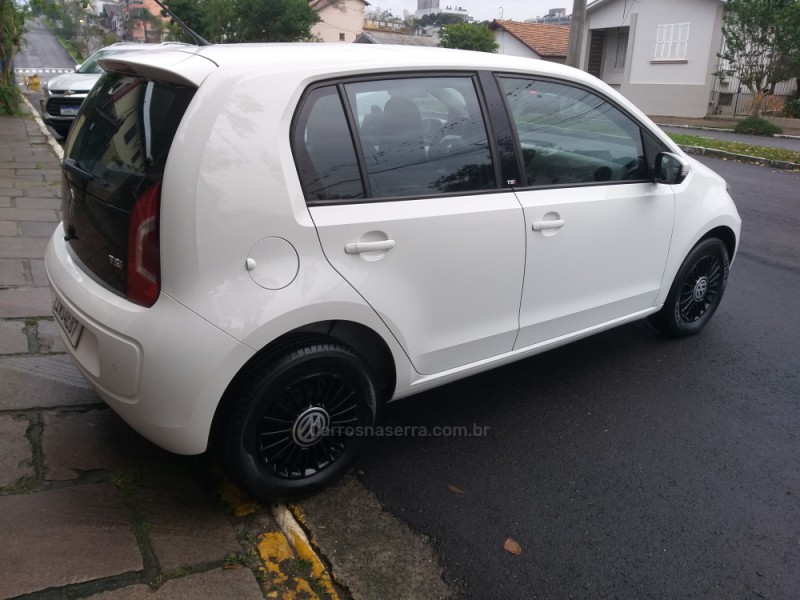 UP 1.0 TSI MOVE UP 12V FLEX 4P MANUAL - 2016 - VERANóPOLIS