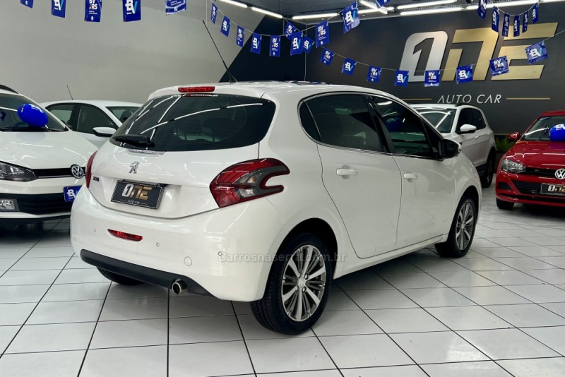 208 1.6 GRIFFE 16V FLEX 4P AUTOMÁTICO - 2018 - PASSO FUNDO