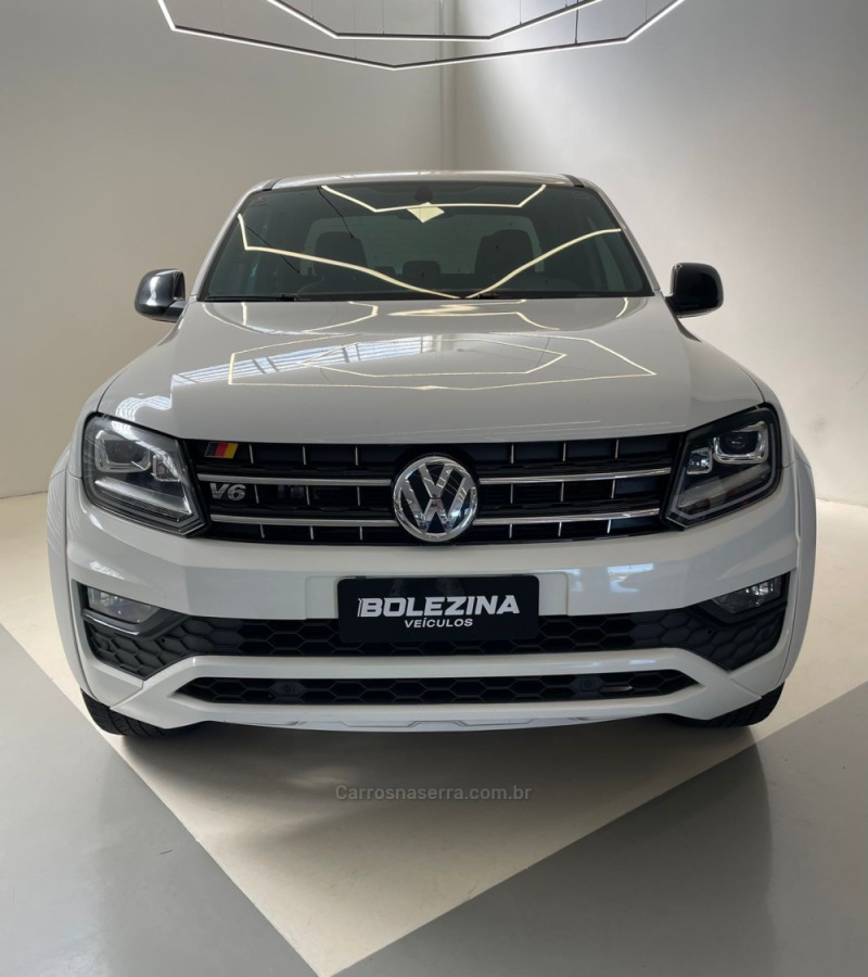 AMAROK 3.0 V6 EXTREME CD DIESEL 4X4 AT 4P AUTOMÁTICO - 2022 - NOVO HAMBURGO