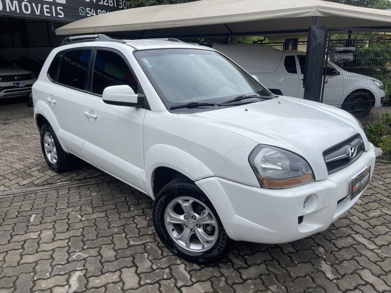 TUCSON 2.0 MPFI GLS 16V 143CV 2WD FLEX 4P AUTOMÁTICO - 2015 - NOVA PETRóPOLIS