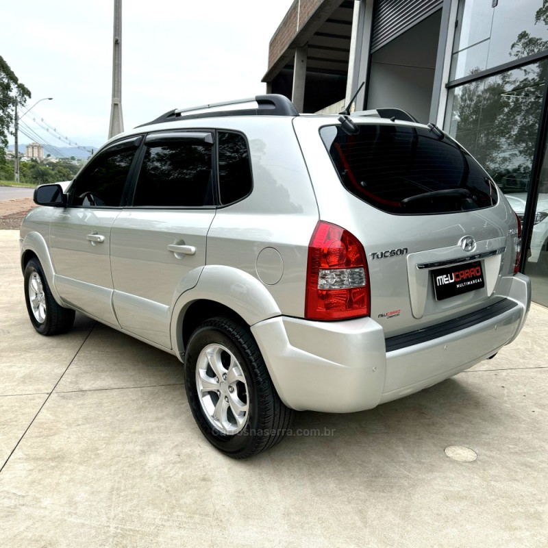 TUCSON 2.0 MPFI GLS 16V 143CV 2WD GASOLINA 4P AUTOMÁTICO - 2011 - LAJEADO