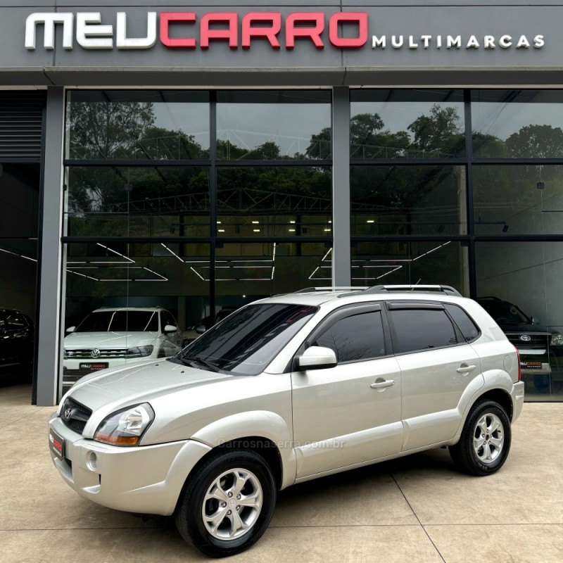 TUCSON 2.0 MPFI GLS 16V 143CV 2WD GASOLINA 4P AUTOMÁTICO - 2011 - LAJEADO