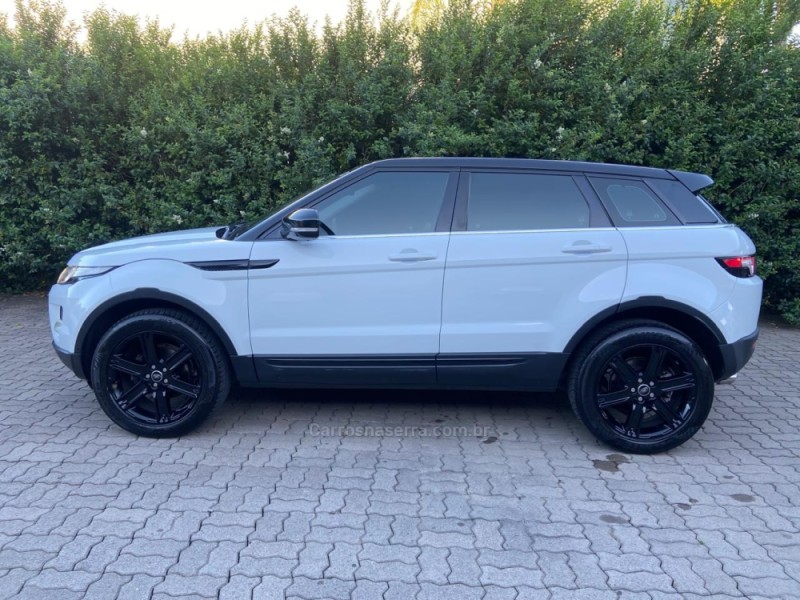 RANGE ROVER EVOQUE 2.0 PRESTIGE TECH 4WD 16V GASOLINA 4P AUTOMÁTICO - 2013 - CAXIAS DO SUL