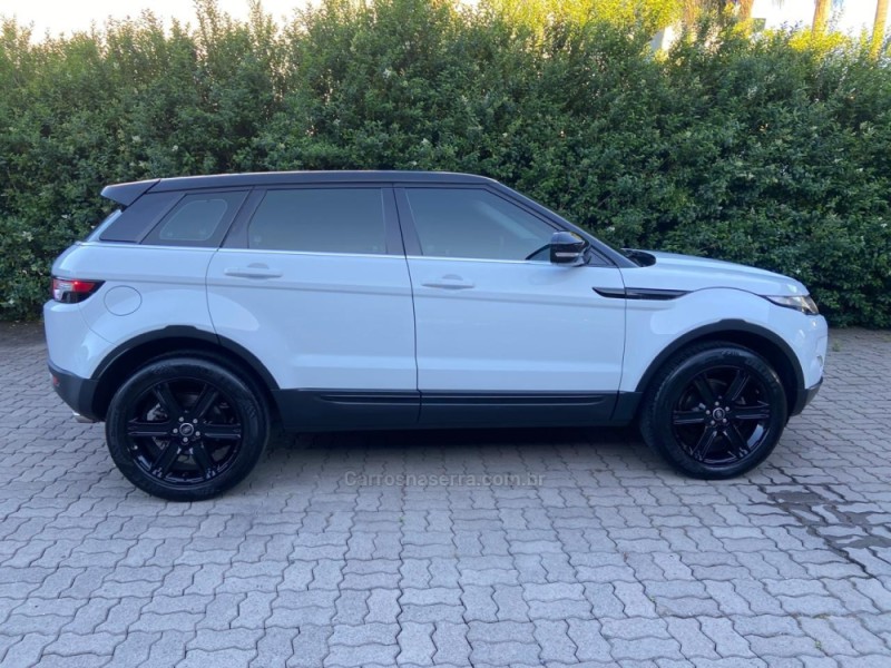 RANGE ROVER EVOQUE 2.0 PRESTIGE TECH 4WD 16V GASOLINA 4P AUTOMÁTICO - 2013 - CAXIAS DO SUL