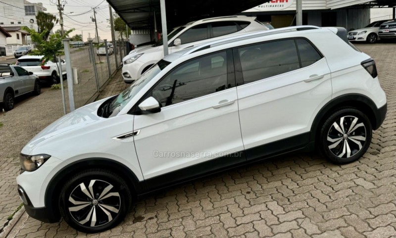 T-CROSS 1.4 HIGHLINE TSI 16V FLEX 4P AUTOMÁTICO - 2021 - PASSO FUNDO