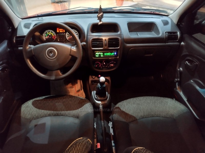 CLIO 1.0 EXPRESSION 16V FLEX 4P MANUAL - 2014 - CAMPO BOM