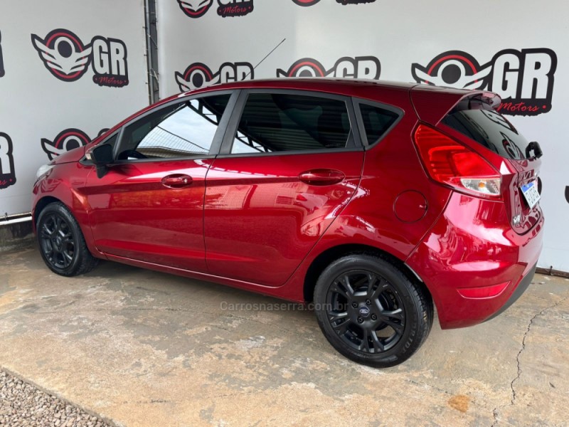 FIESTA 1.5 SE HATCH 16V FLEX 4P MANUAL - 2014 - IBIRAIARAS