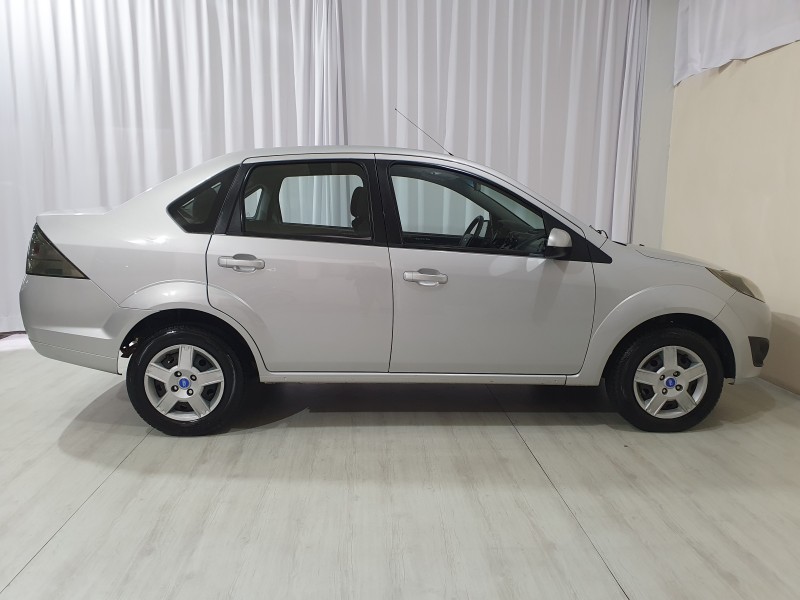 FIESTA 1.6 MPI SEDAN 8V FLEX 4P MANUAL - 2011 - BENTO GONçALVES