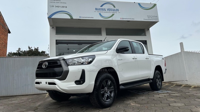 HILUX 2.8 SR 4X4 CD 16V DIESEL 4P AUTOMÁTICO - 2025 - GRAVATAí