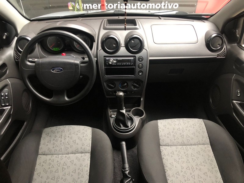 FIESTA 1.6 MPI SEDAN 8V FLEX 4P MANUAL - 2011 - CAXIAS DO SUL