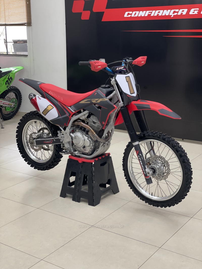 CRF 250F  - 2023 - FARROUPILHA