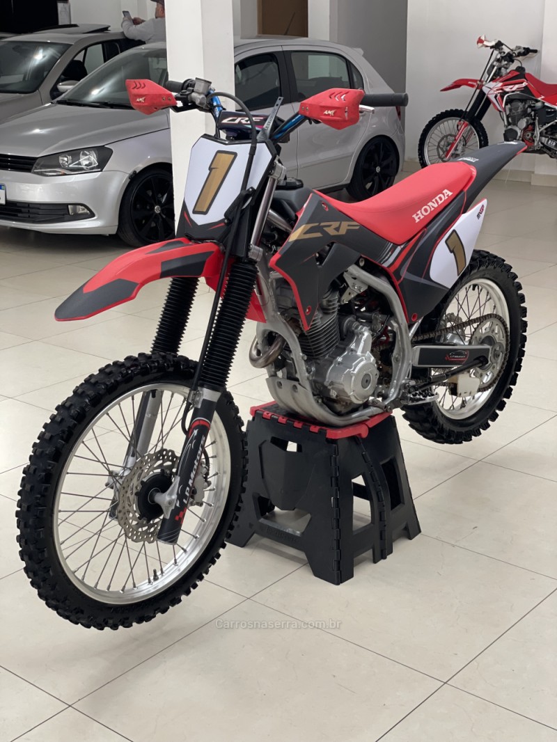 CRF 250F  - 2023 - FARROUPILHA